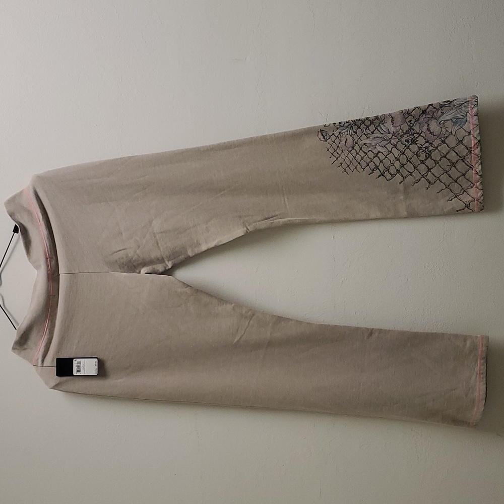 Guess Low Rise Rose Tattoo Yoga Pants Size L NWT - Picture 2 of 10